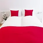 Shome Hotel Graz I Self Check-In I Free Parking