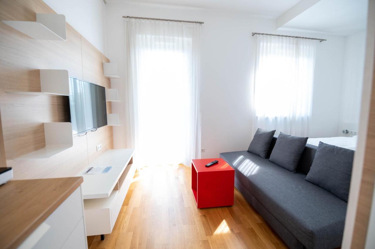Hotel Shome I Self Check-in I Free Parking Graz